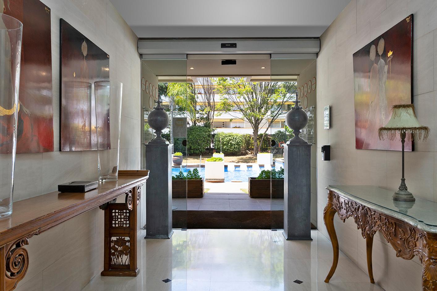 Suites del Mar Fenals 98/100