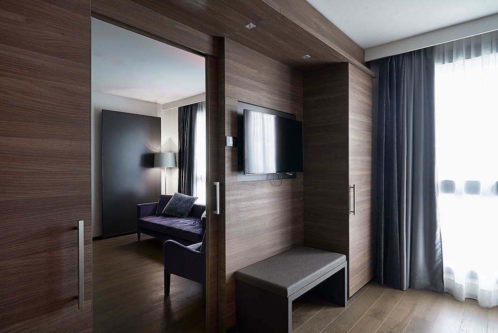 Link124 Hotel 43/65