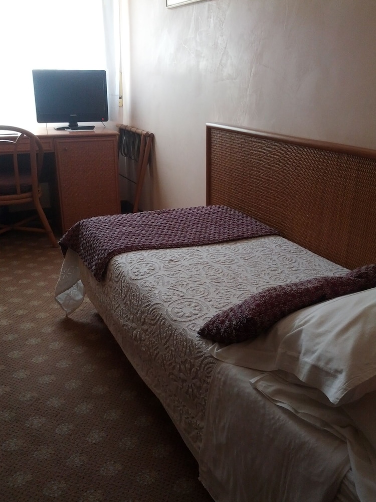 Villa Tiziana Hotel 27/45