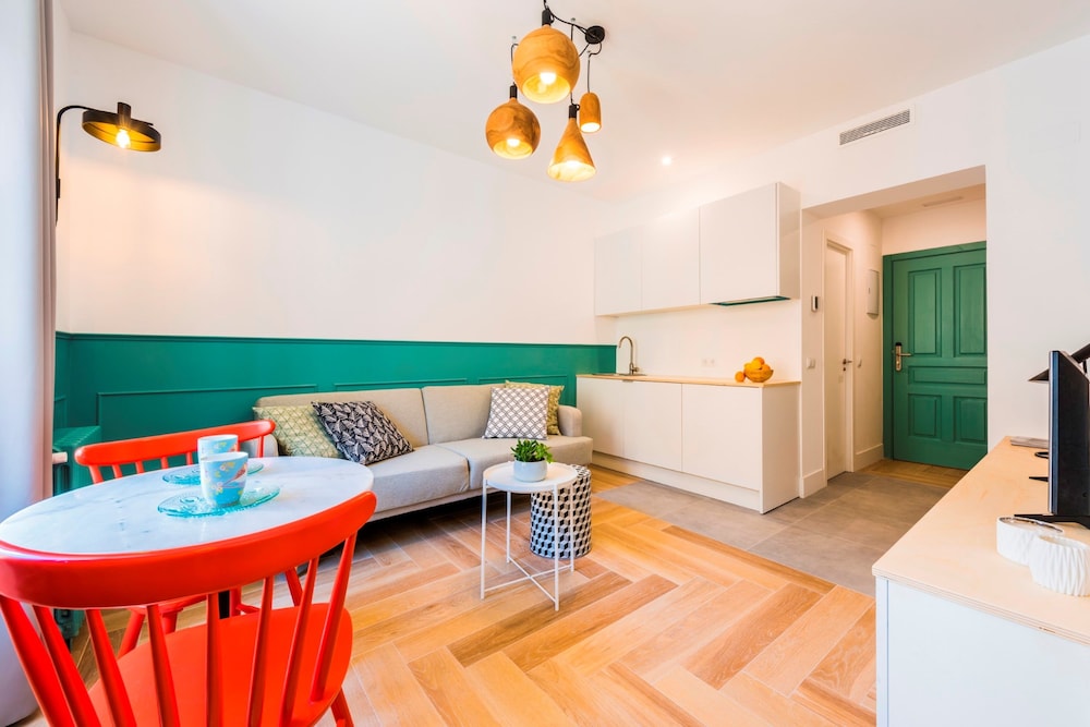 Be Mate Gran Via Suites 35/50