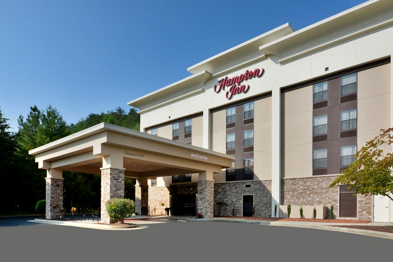 Hampton Inn Martinsville 2/38
