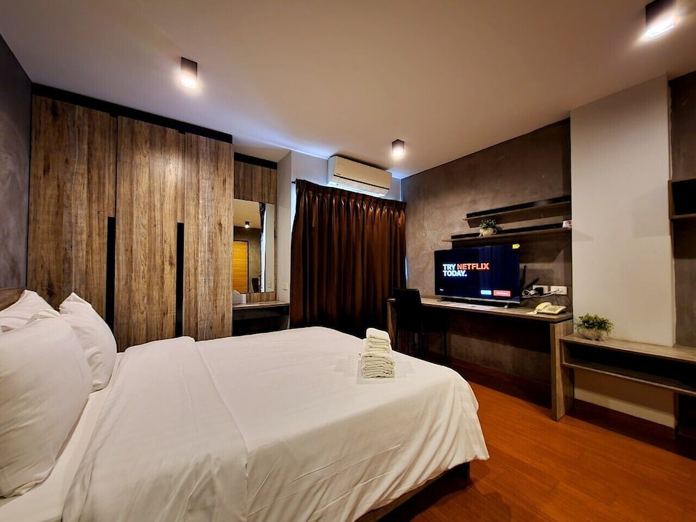 MY LOFT Hotel (ex MY LOFT 2 Ratchadapisek 36) 25/72