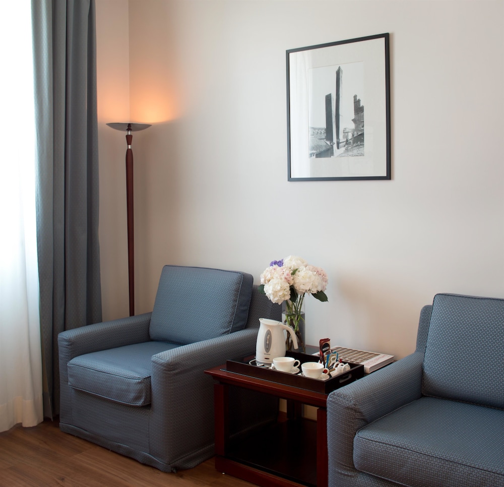 Starhotels Excelsior 26/61