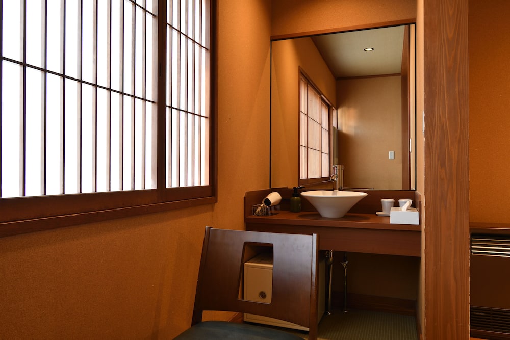 Kusatsu Onsen Ryokan Yoshinoya 32/67