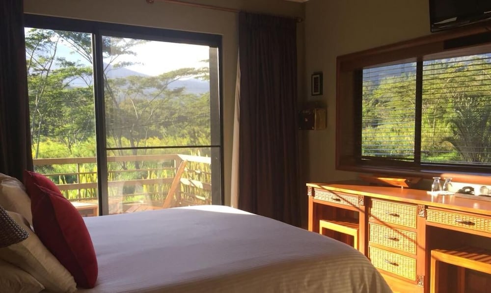 Hotel Ladera 24/50