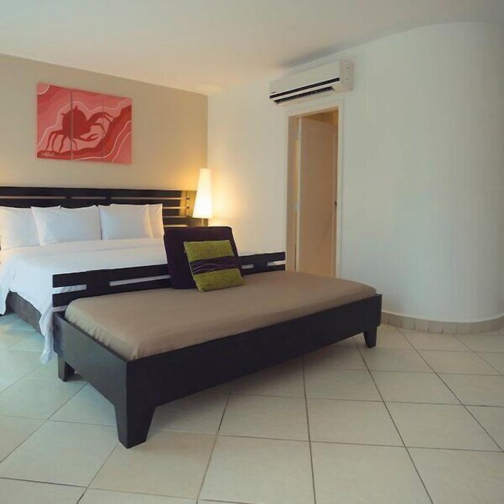 Royal Decameron Punta Centinela 13/47