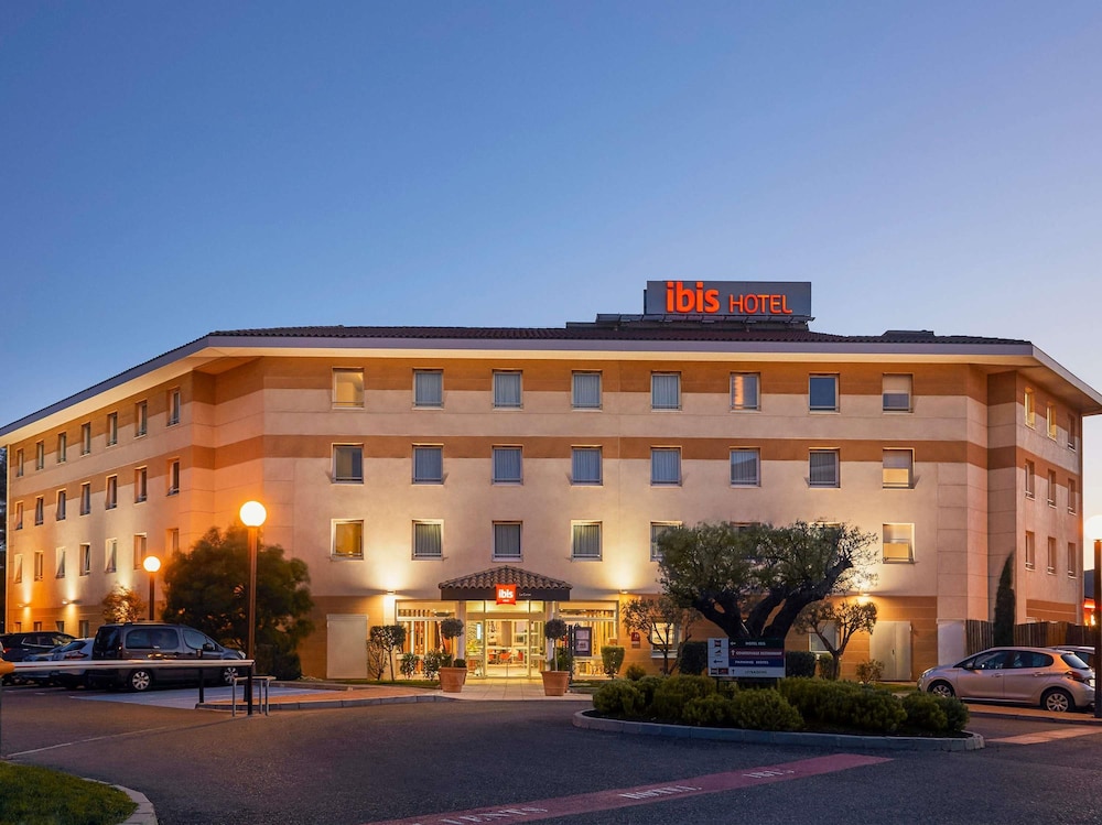Ibis La Ciotat 4/74