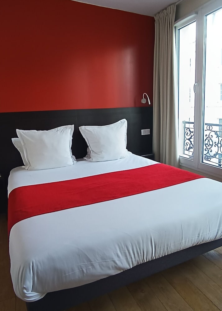 SUPERIOR, DOUBLE BED