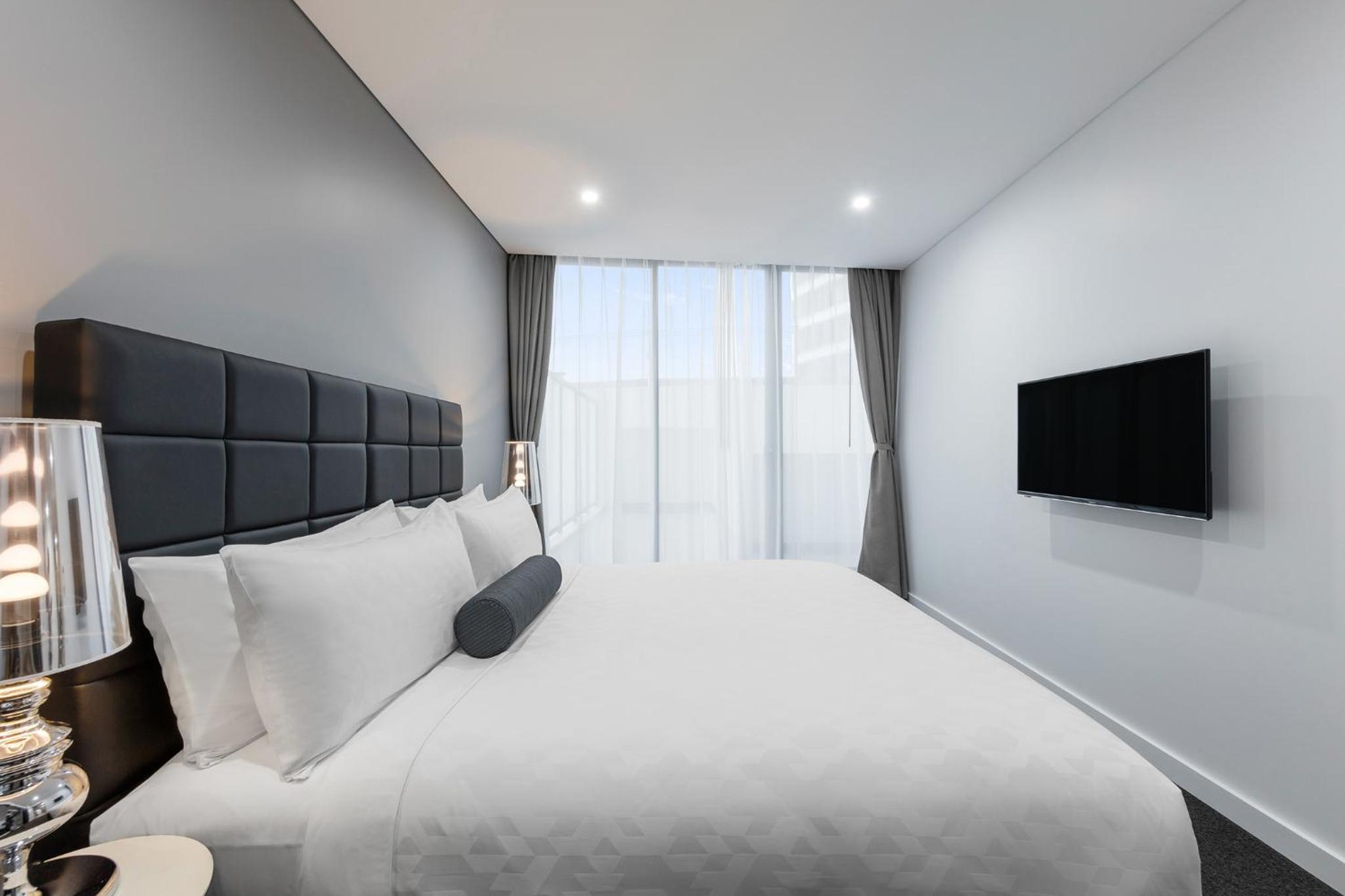 1 Bedroom, Suite, King Bed, Accessible