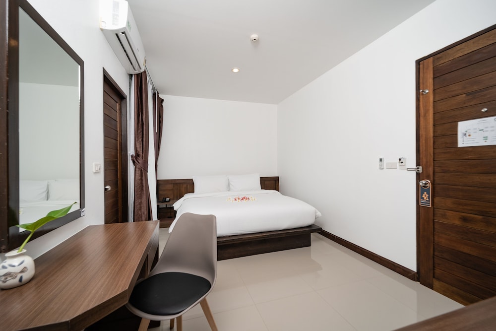 Circle Inn Ao Nam Mao 24/24