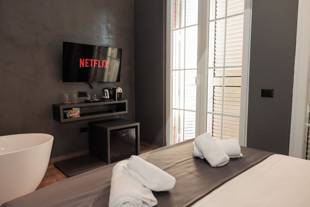 Bel Ami Hotel Tirana 54/54