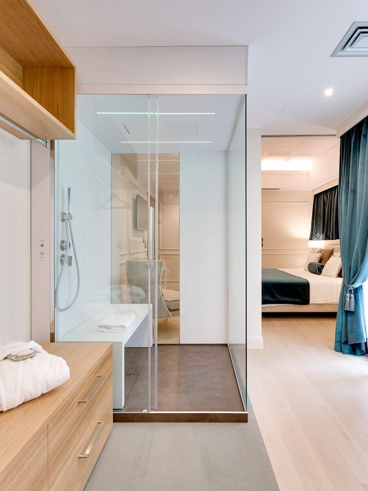 Madrigale Panoramic, Lifestyle & Soulful Hotel 27/76