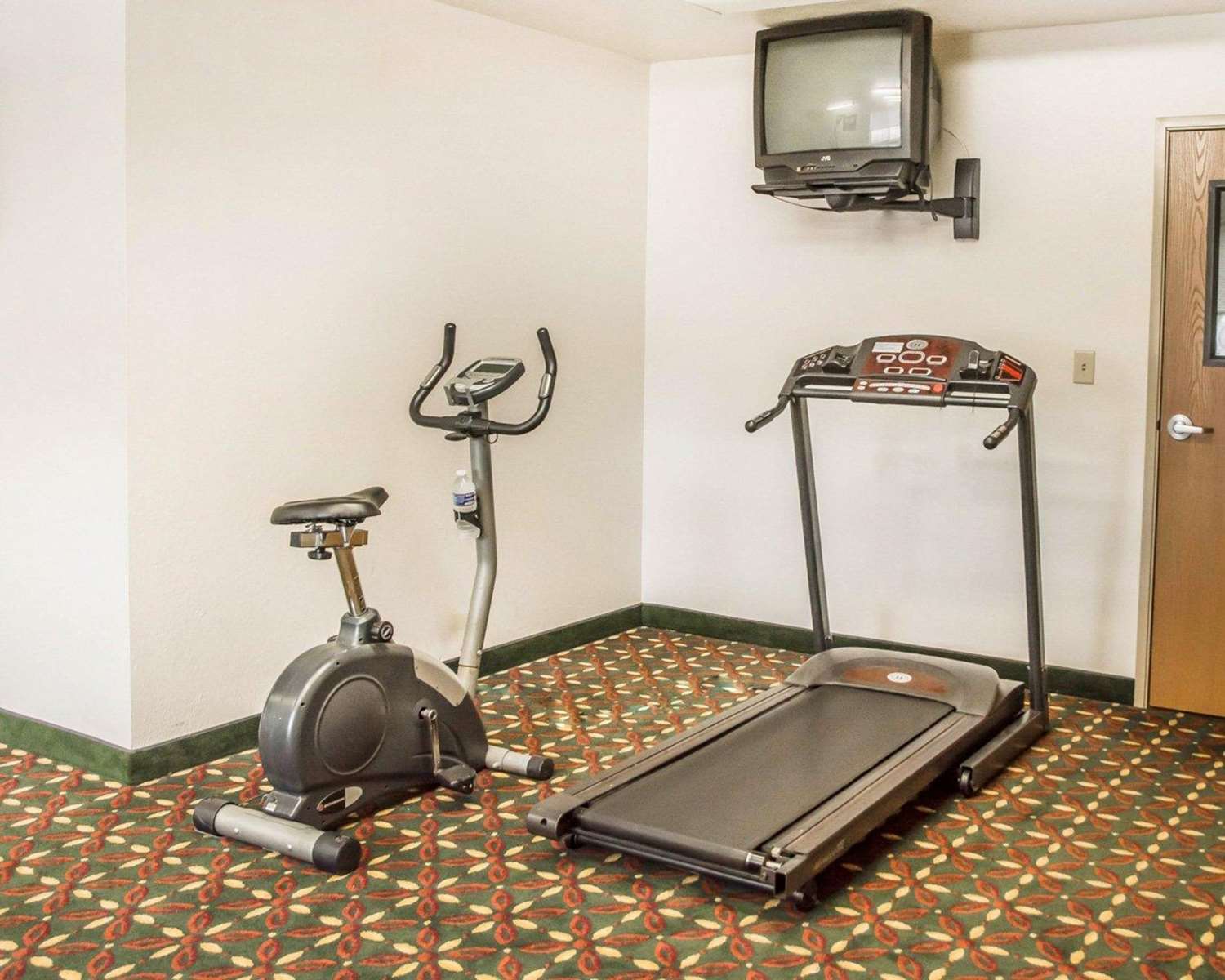 Birch Hill Suites Dayton - WP AFB 7/10