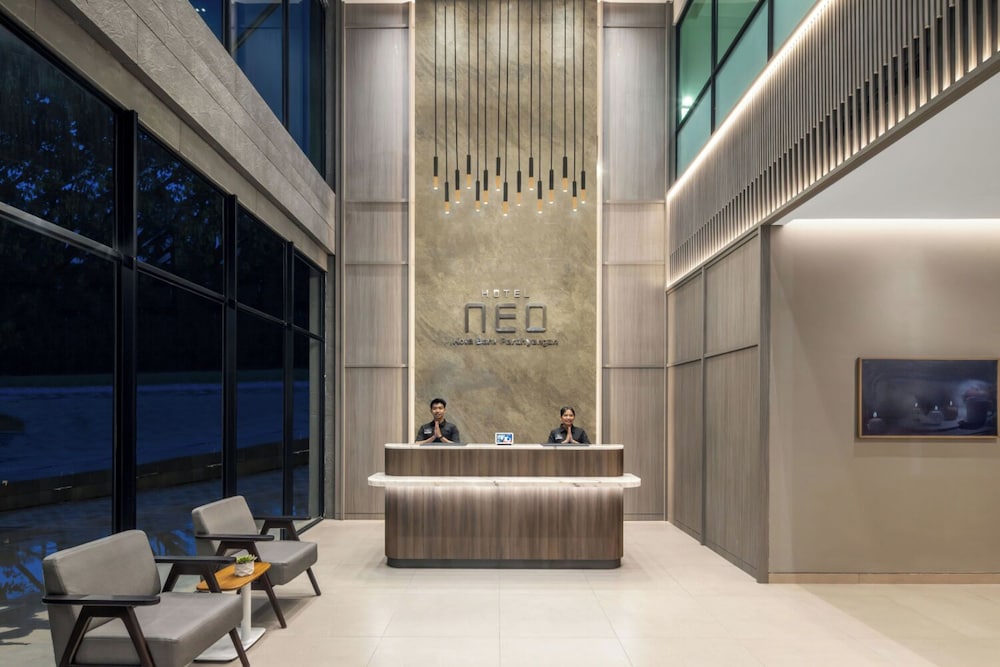 Hotel Neo Kota Baru Parahyangan 21/88