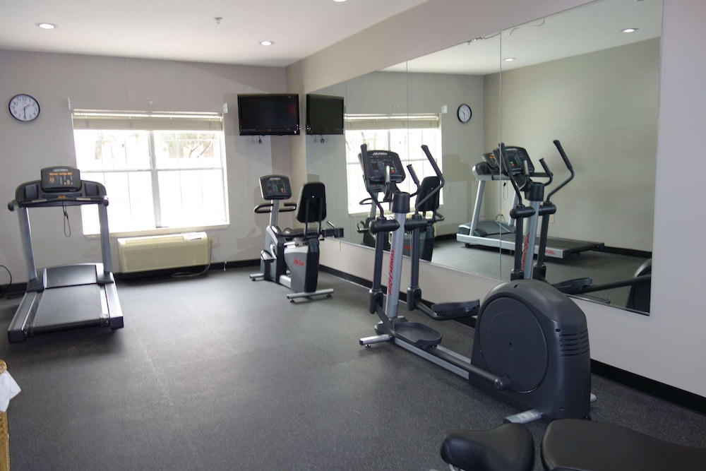 Country Inn Suites By Radisson Round Rock Tx 13/18