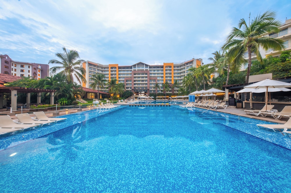 Krystal Grand Nuevo Vallarta All Inclusive 2/49