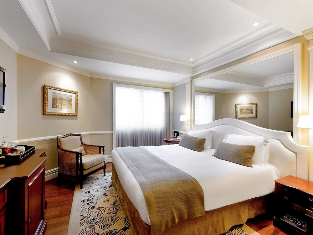 Grand Mercure Sao Paulo Ibirapuera 10/73