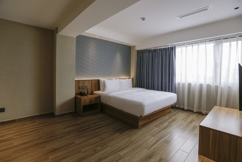 Hotel Casiana & Events Center 23/48