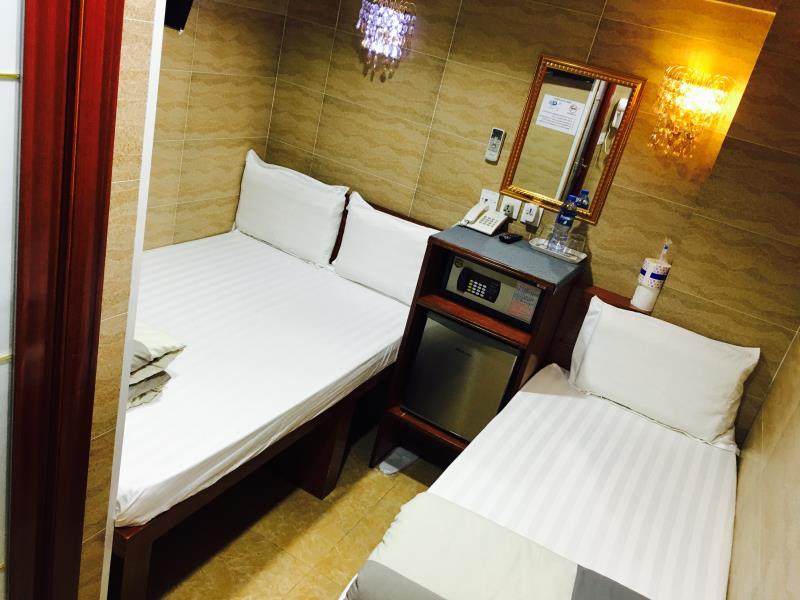 Valentine Guest House 22/50