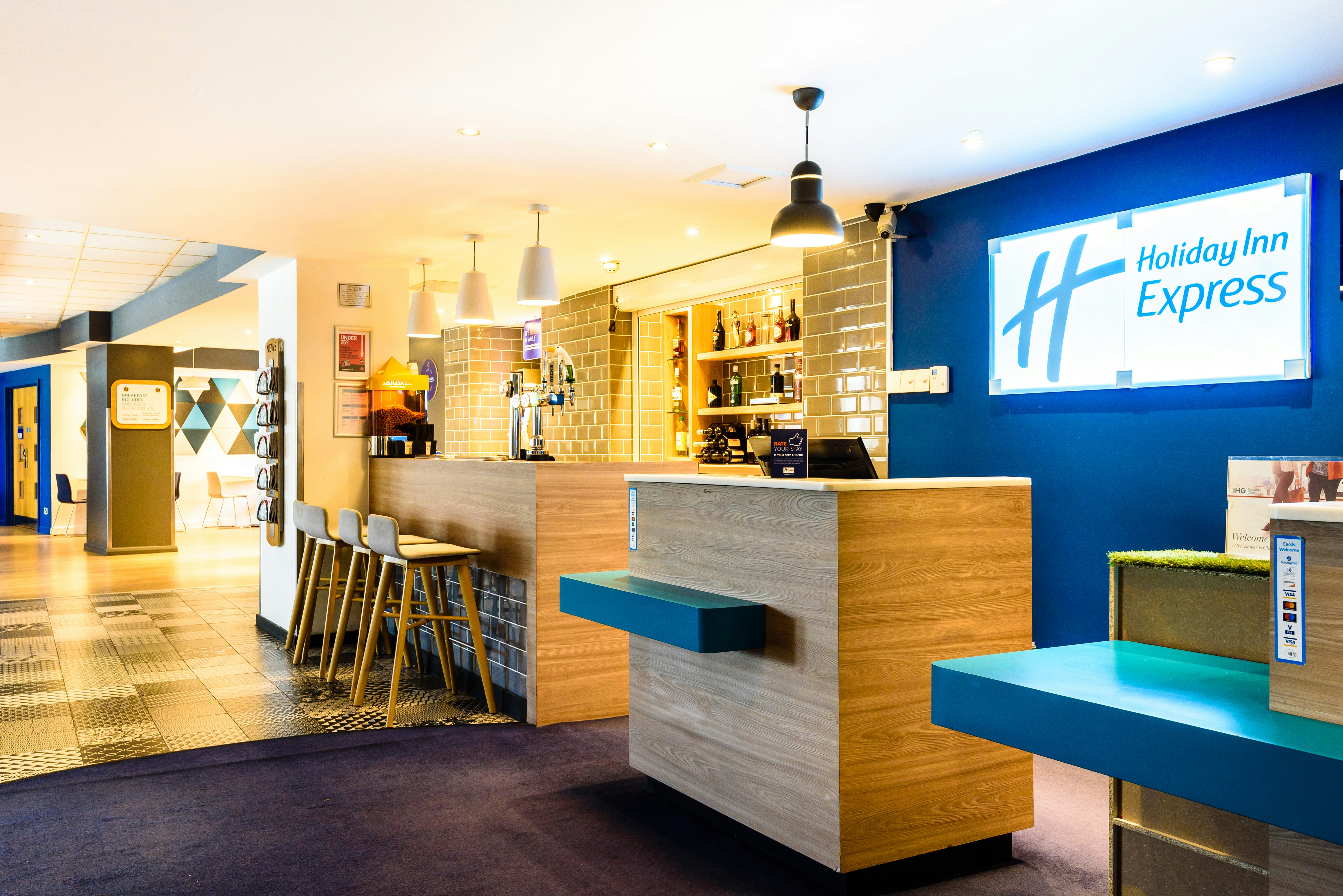 Holiday Inn Express Portsmouth Gunwharf Quays 41/56
