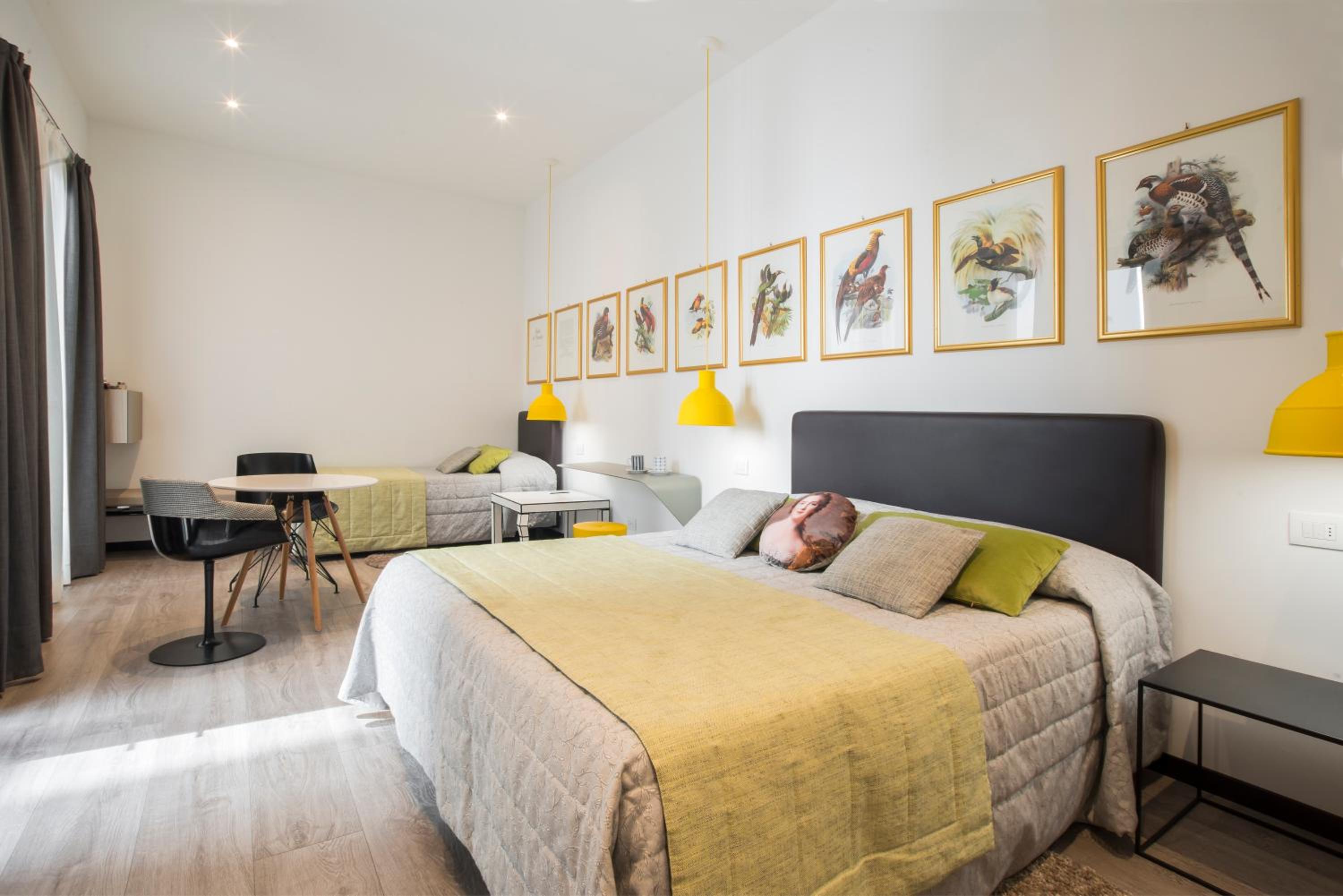 Superior, Triple, 1 Queen and 1 Single Bed