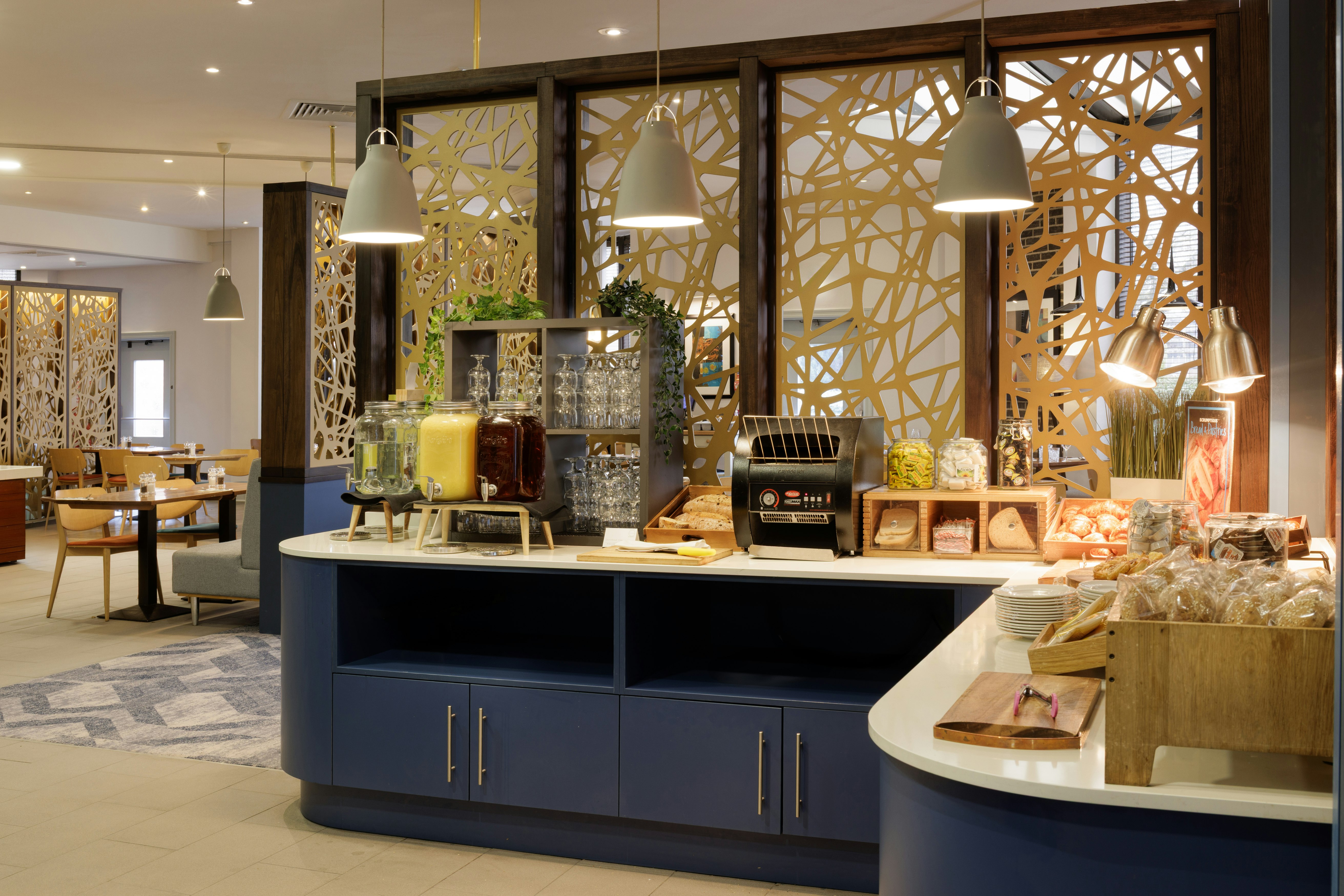 Doubletree by Hilton Manchester Airport 6/62