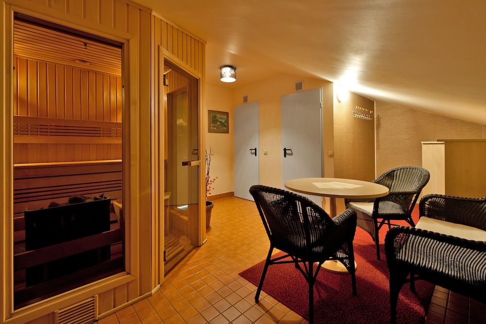 Art City Inn 51/71