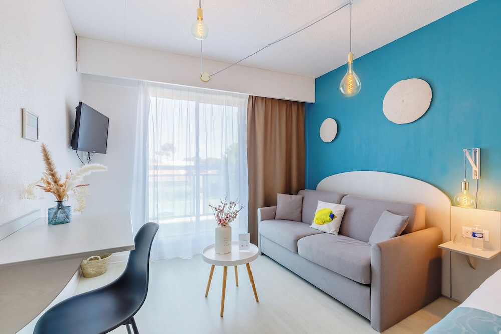 Hotel La Cote Oceane 58/77