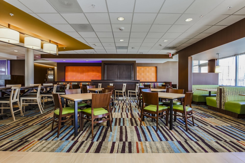FAIRFIELD INN & SUITES PECOS 28/41