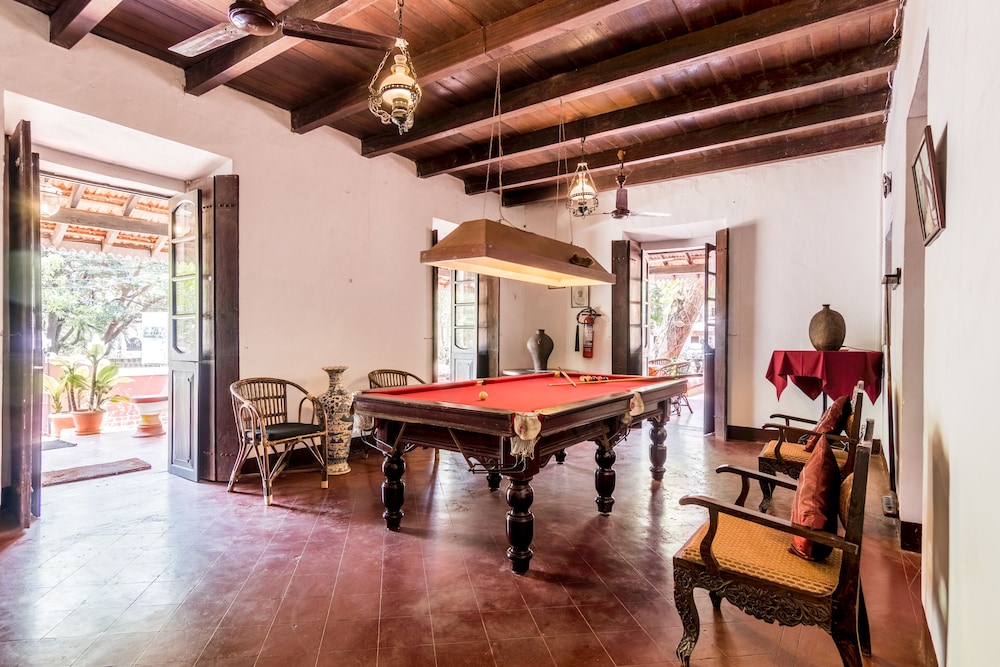 Granpas Inn Bougainvillea 7/50