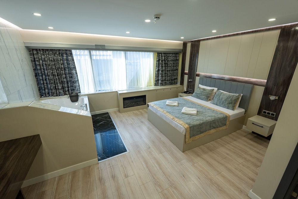 Meros Hotel 20/52
