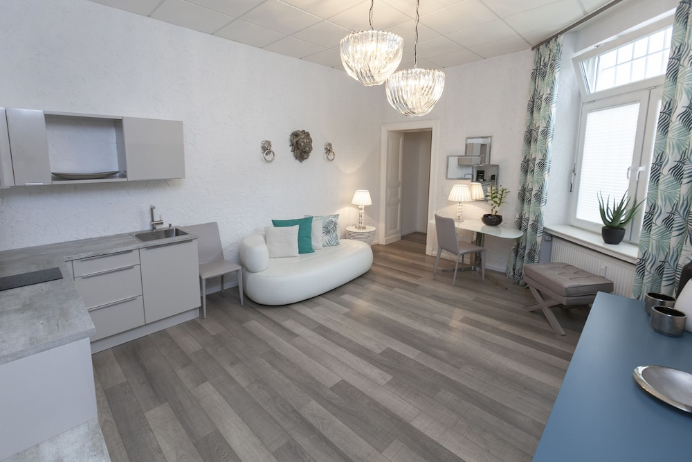 Hotel Prinz Anton 24/40