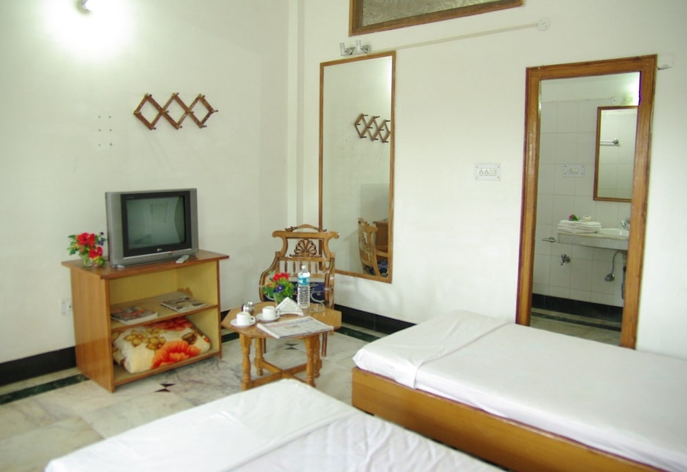 HOTEL ZEN 25/49