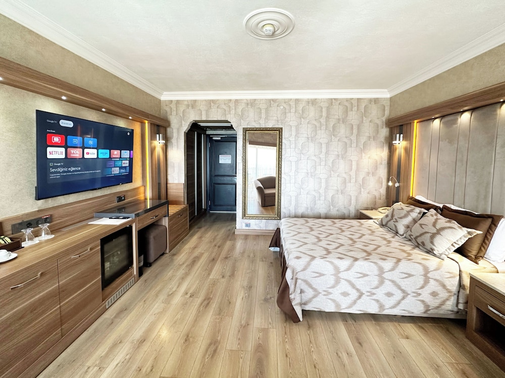 Laur Hotels Experience and Elegance 13/50
