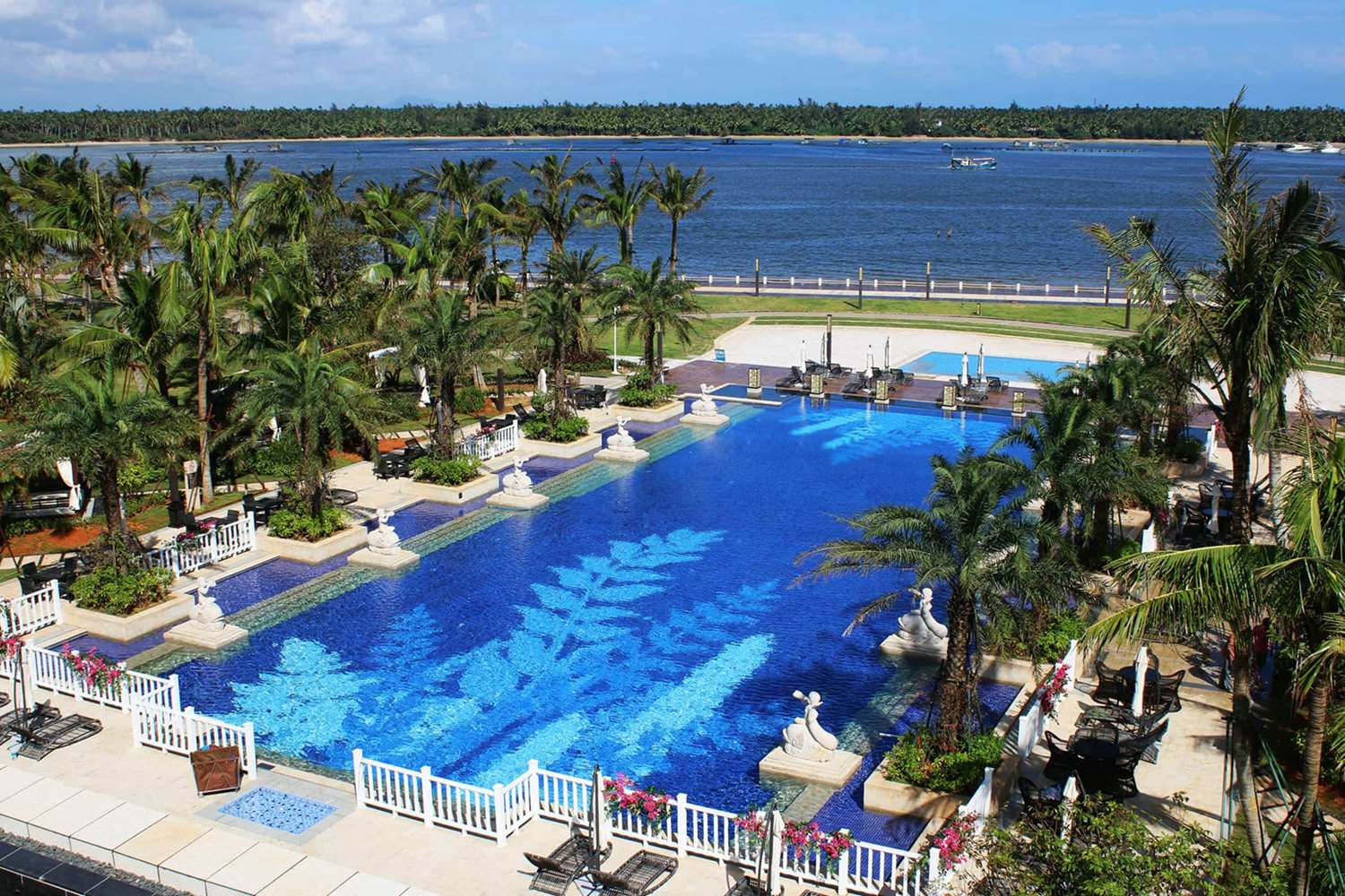Wyndham Grand Plaza Royale Wenchang 7/7