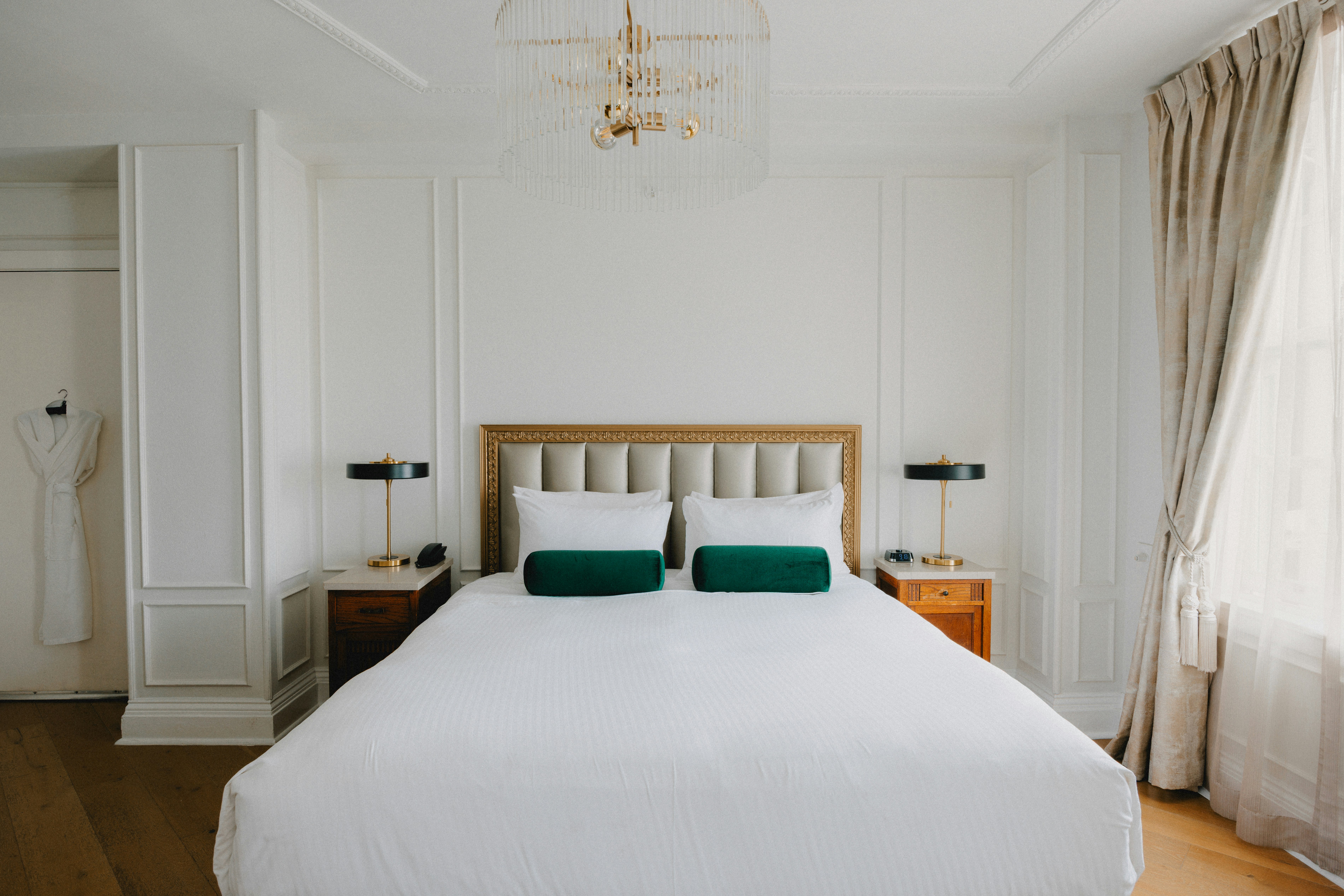 The Culver Hotel 16/86