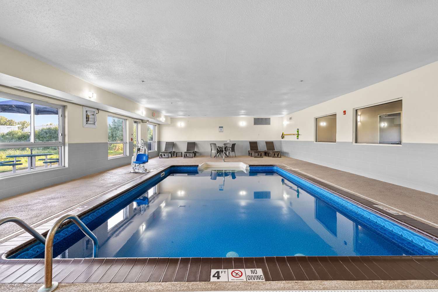 Comfort Inn Hobart-Merrillville 5/14