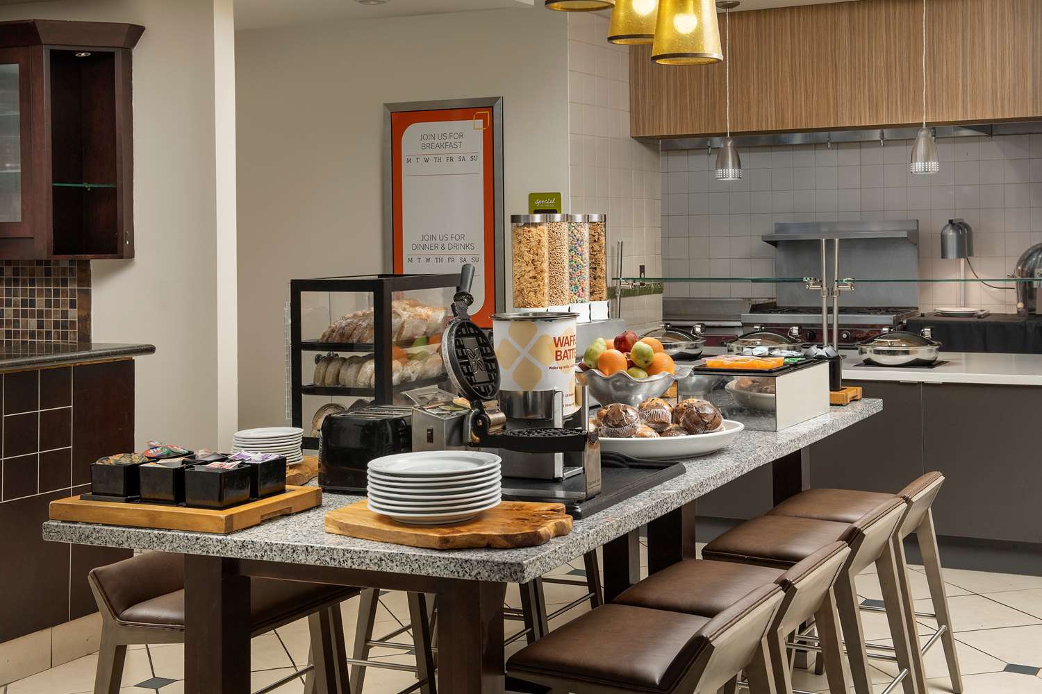 restaurant cafeteria
