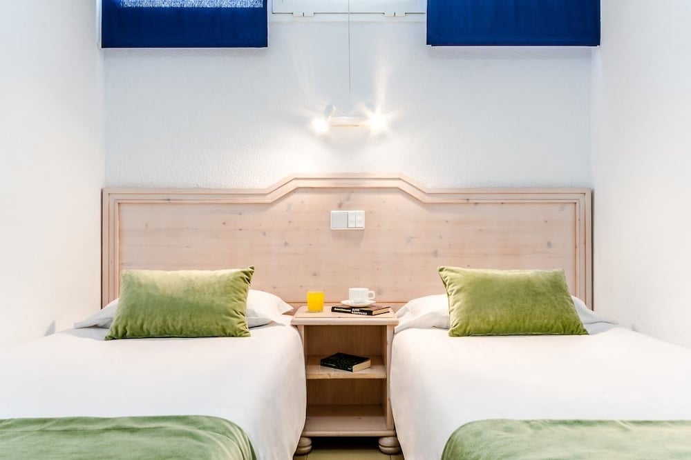 Jardin Del Atlantico Apartments 10/81