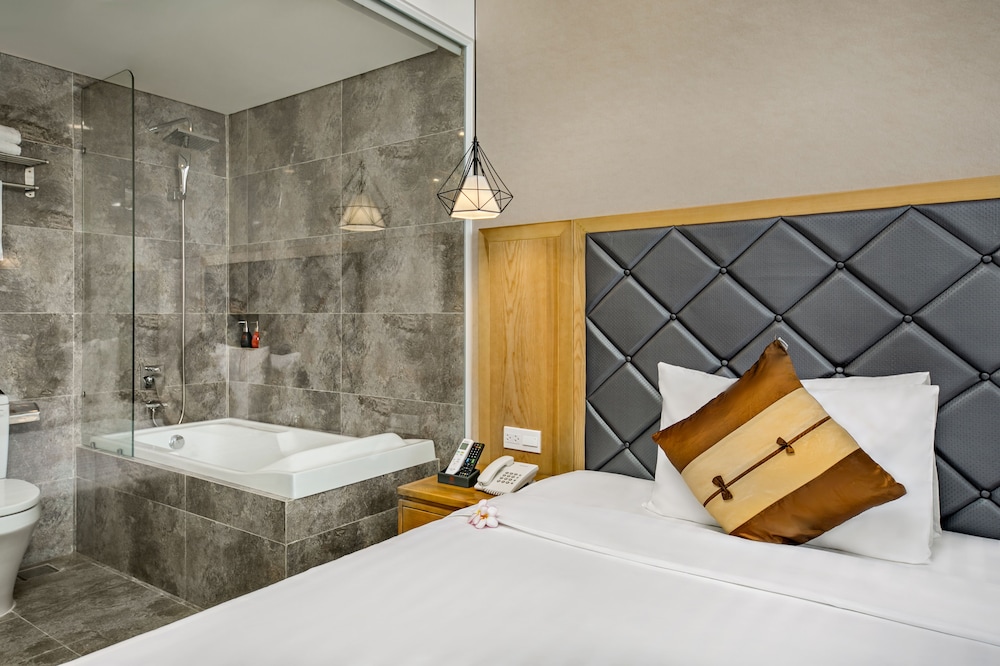 Grand Sunrise Boutique Hotel 61/61