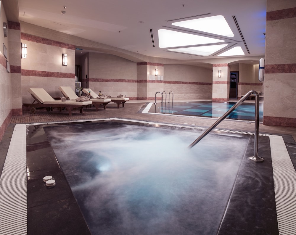 MOVENPICK ANKARA 35/77
