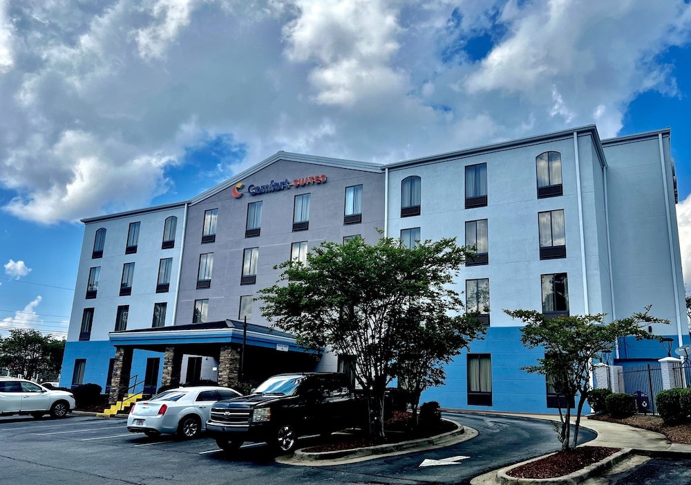 Comfort Suites Columbus State University Area 19/28
