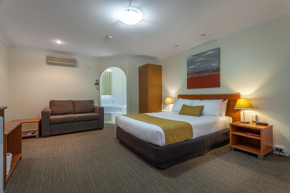 Best Western Tuscany On Tor Motor Inn 10/29