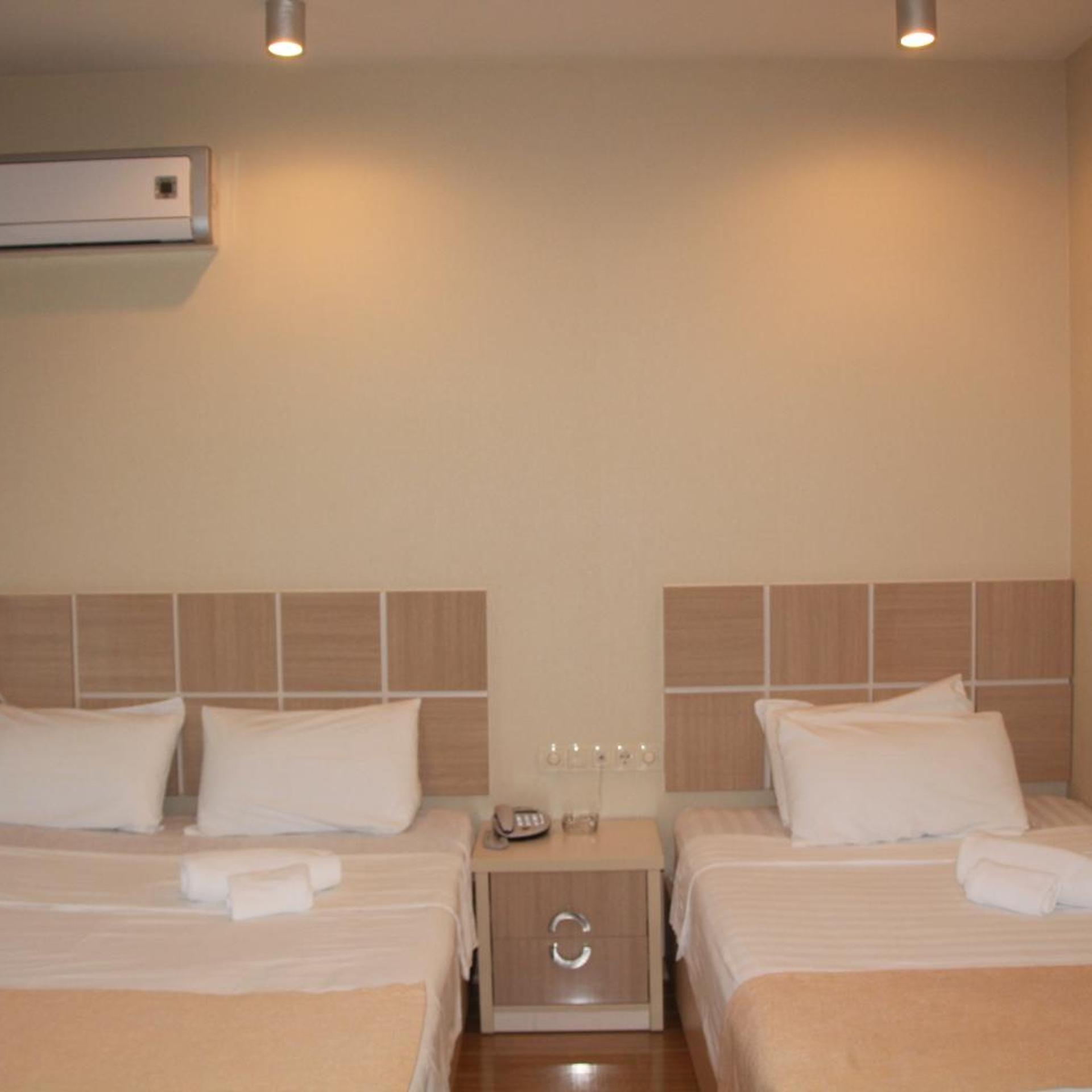Legacy Hotel 13/32