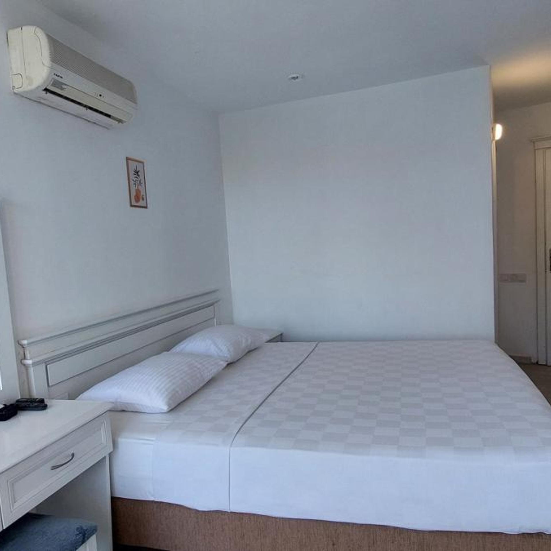 UK HOTEL KIRIS 18/50