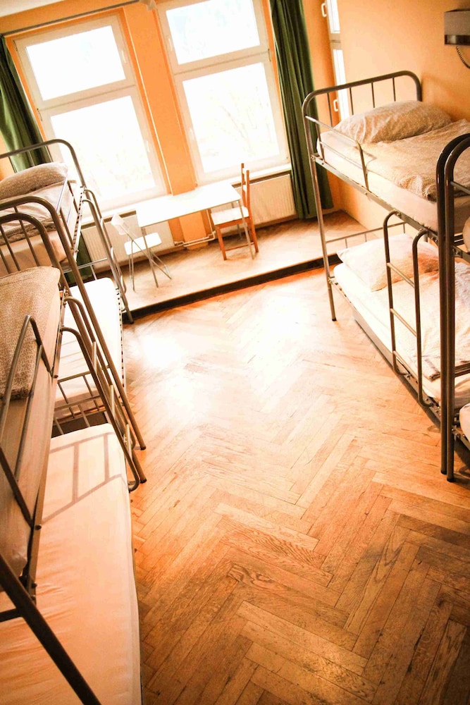 Sunflower Hostel 37/59