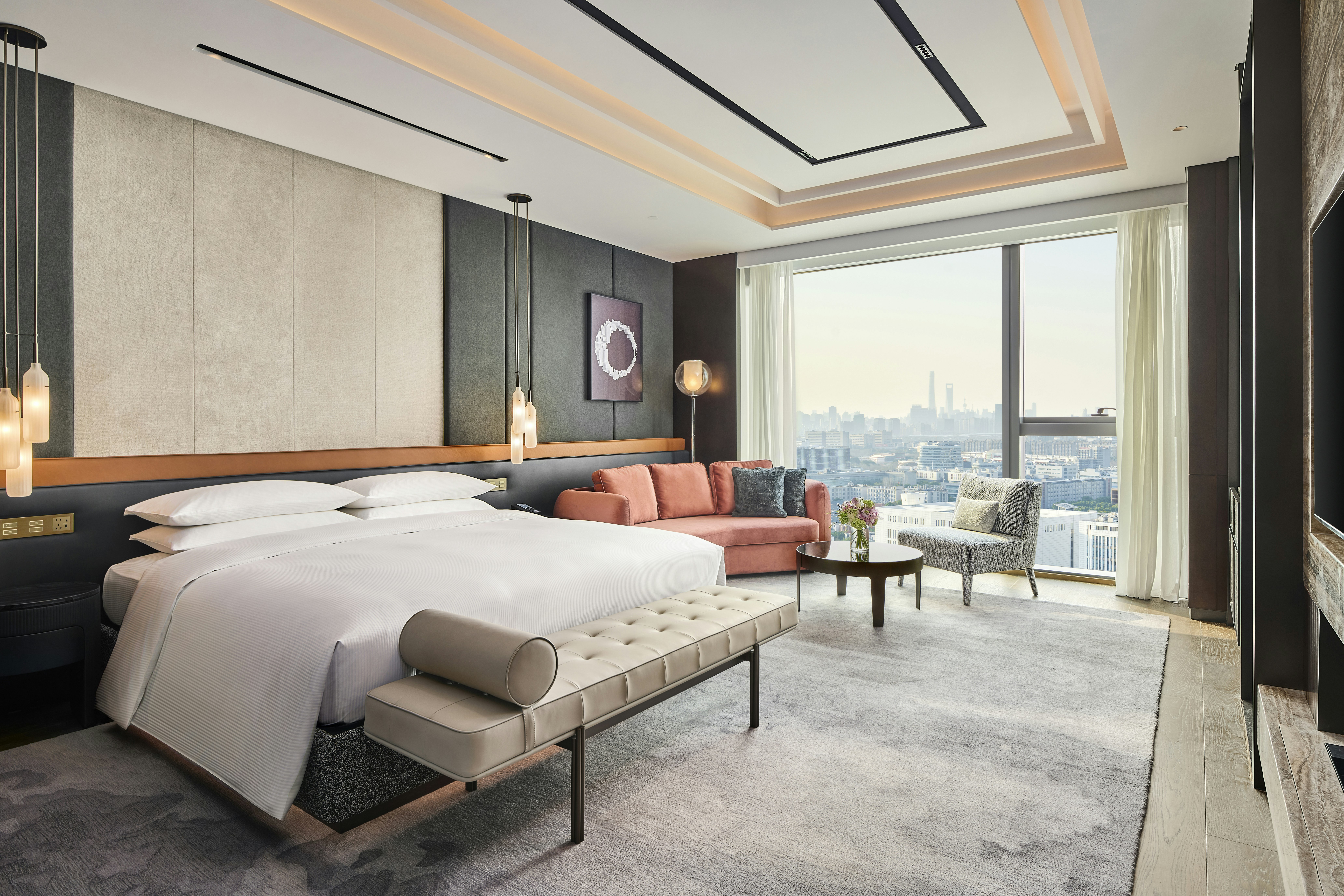PRESIDENTIAL, SUITE, KING BED