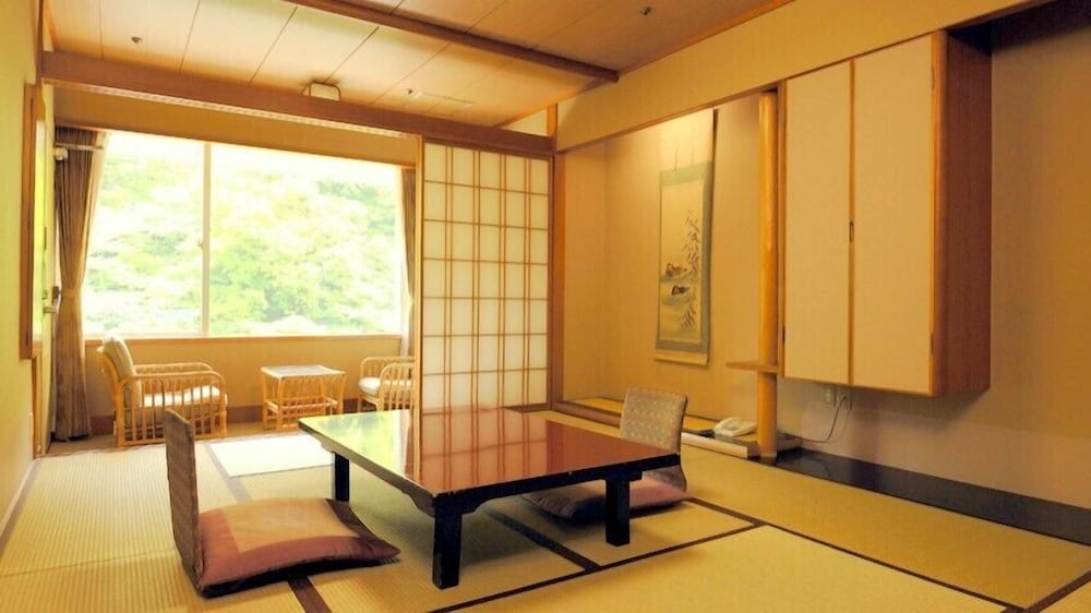 JAPANESE, STANDARD