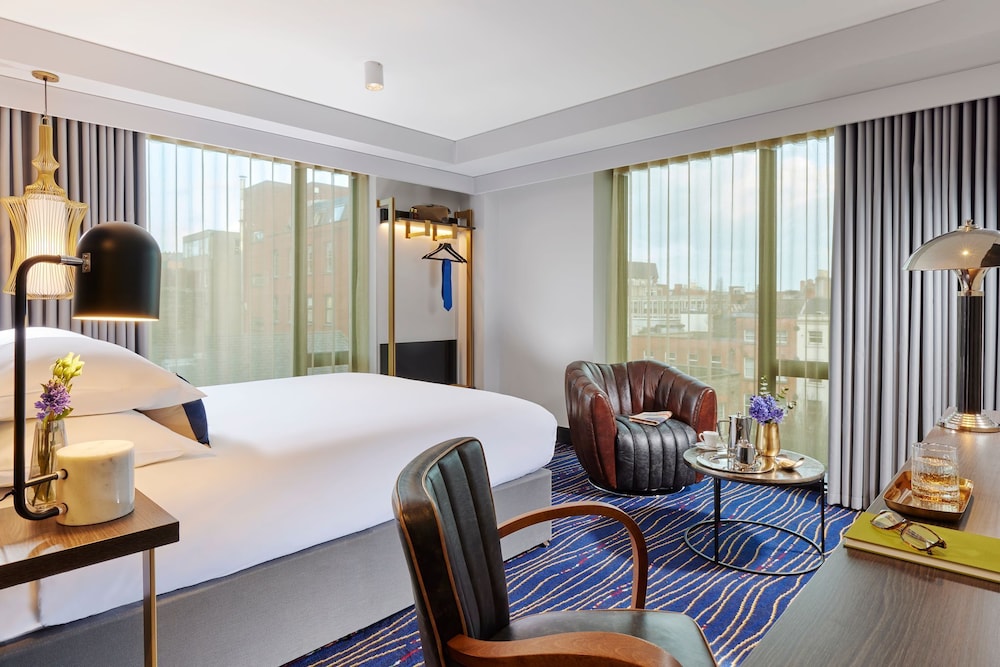 The Grafton Hotel 12/36