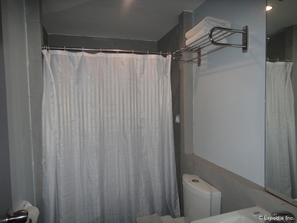 Cebu R Hotel Mabolo 23/54